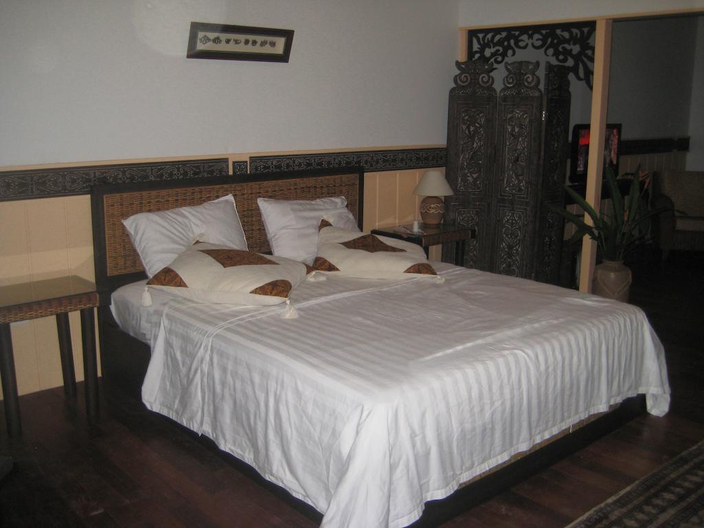 Selera Dunia Boutique Hotel Windward Side Room photo